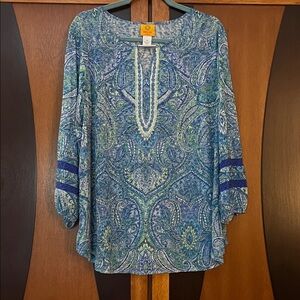 Ruby Rd. Boho Blue & White Paisley Top w/Silver Bar Split  Neckline-Long Sleeves